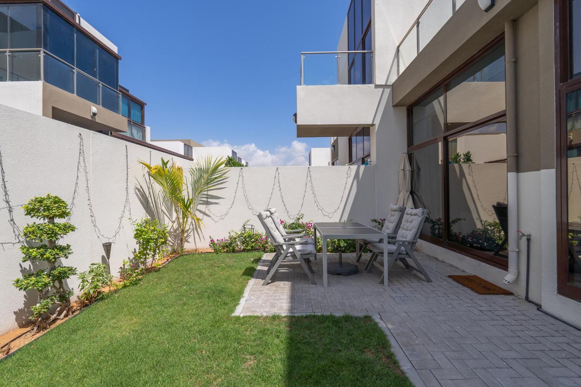 Spacious Wadi Al Safa Villa 3 Bedrooms For 6! Dubai Exterior photo